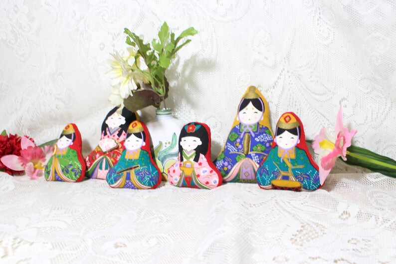 Vintage Kokeshi Geisha Dolls,Stuffed Cloth Asian Decor Oriental Pin Cushions Printed Fabric Tea Dolls