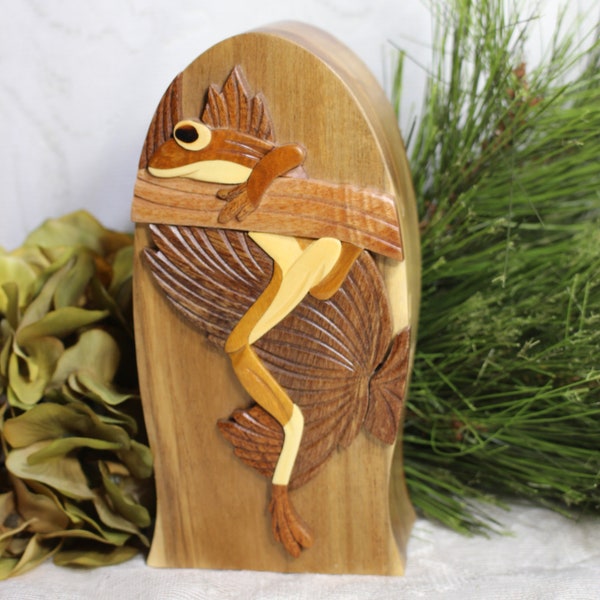 Rainforest Tree Frog Wood Puzzle Box, Handcrafted in Vietnam, Carver Dan's