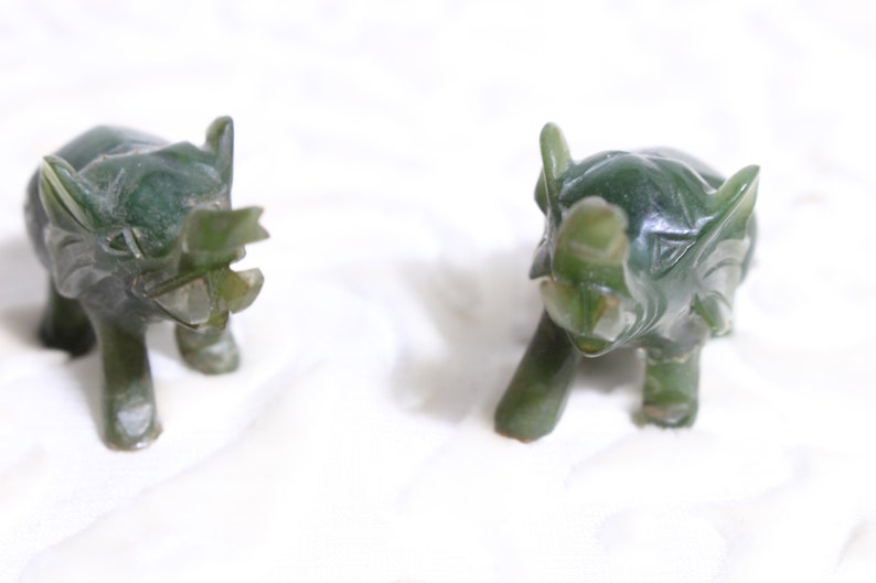 Vintage Carved Jade Miniature Elephants Figurines Natural Etsy
