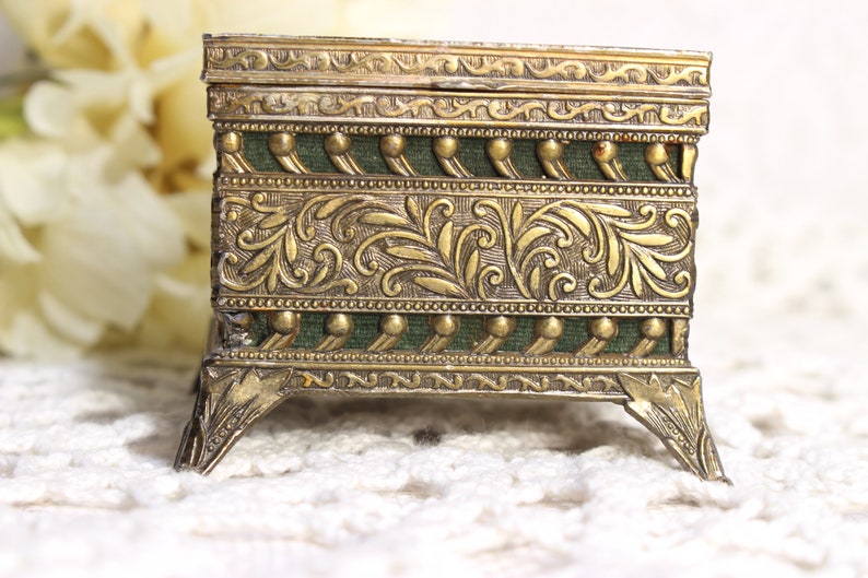 Mini Trinket Box Dona Isabel Cobos de Porcel | Etsy