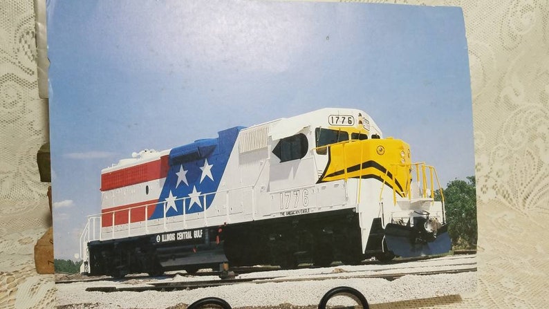 Paul And Pacific Railroad Co Locomotive 1776 The American Eagle 11 x 8 Photo Print and 100 Years of Locomotive Progress Pamphlet by St