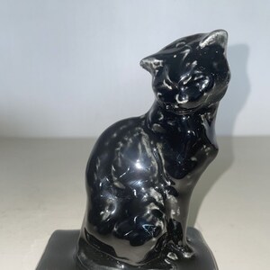 Antique Rookwood Cat Paperweight 1883 Gloss Black, 1920s paper weights, black simple decor, modern desk decor, sleek decor, cat lover gifts image 1