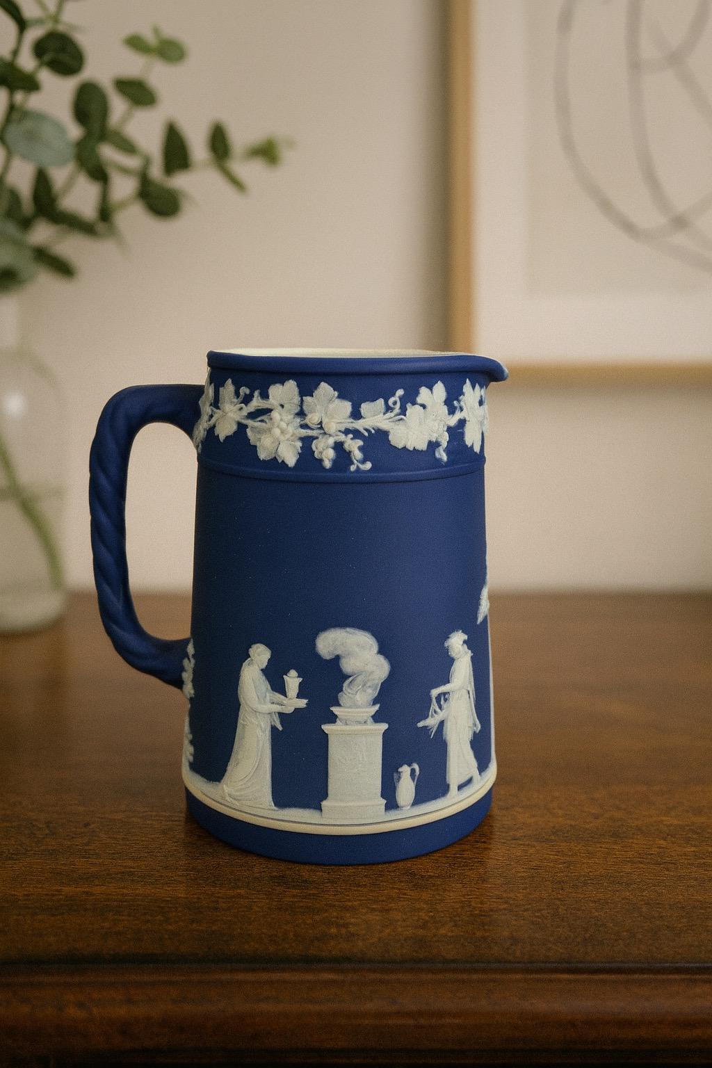 Wedgwood blue vase - Etsy 日本