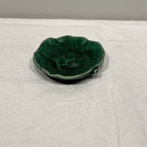 Antique Wedgwood Majolica Begonia Leaf Butter Pat, 19th century table decor, emerald green trinket dish, victorian tableware image 2