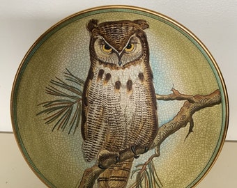 Great Horned Owl Collector Plate 1972 by Vicente Tiziano of Veneto Flair Italy, owl dog lover, dog lover gifts, Shepards gifts