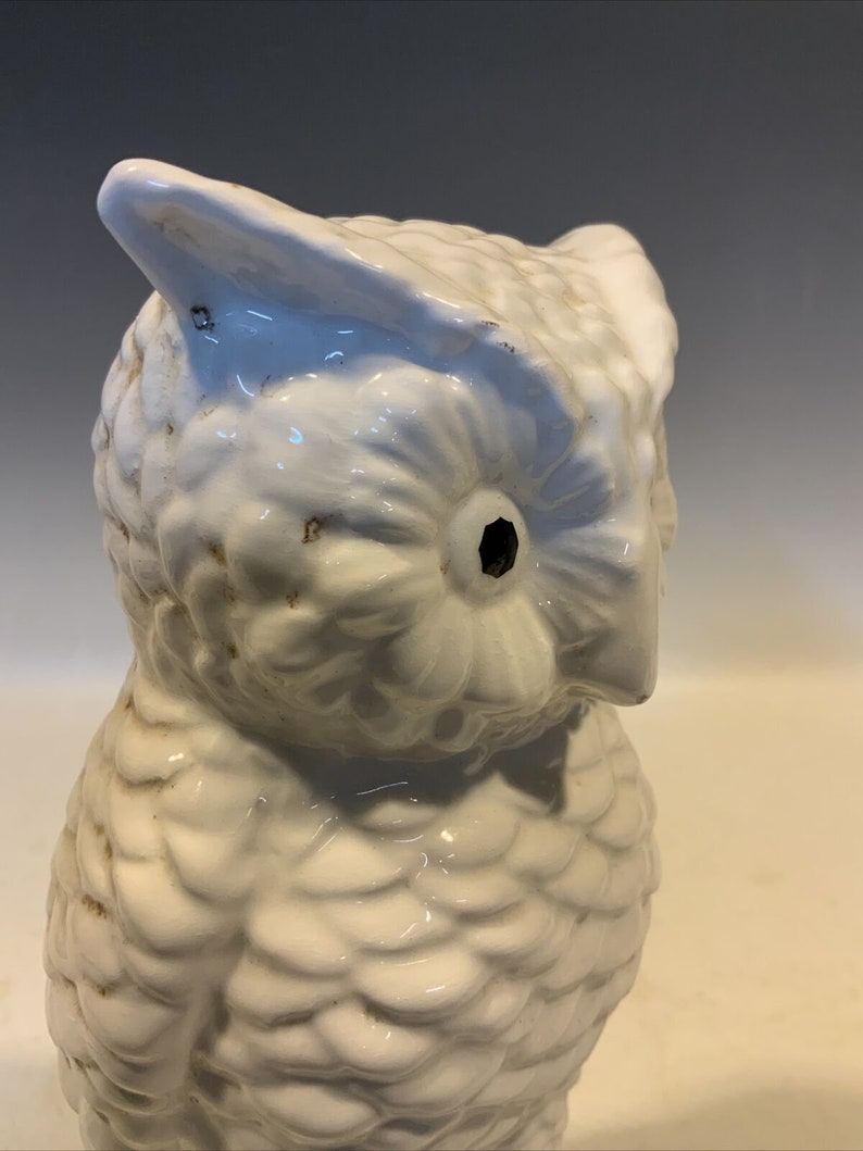 White ceramic Owl Figuring Made In Italy, adorable shelf decor, nursery decor, image 10
