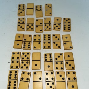 Vintage 28 piece Bakelite Butterscotch Peach Dominoes, indoor family games, new old decor, old school games