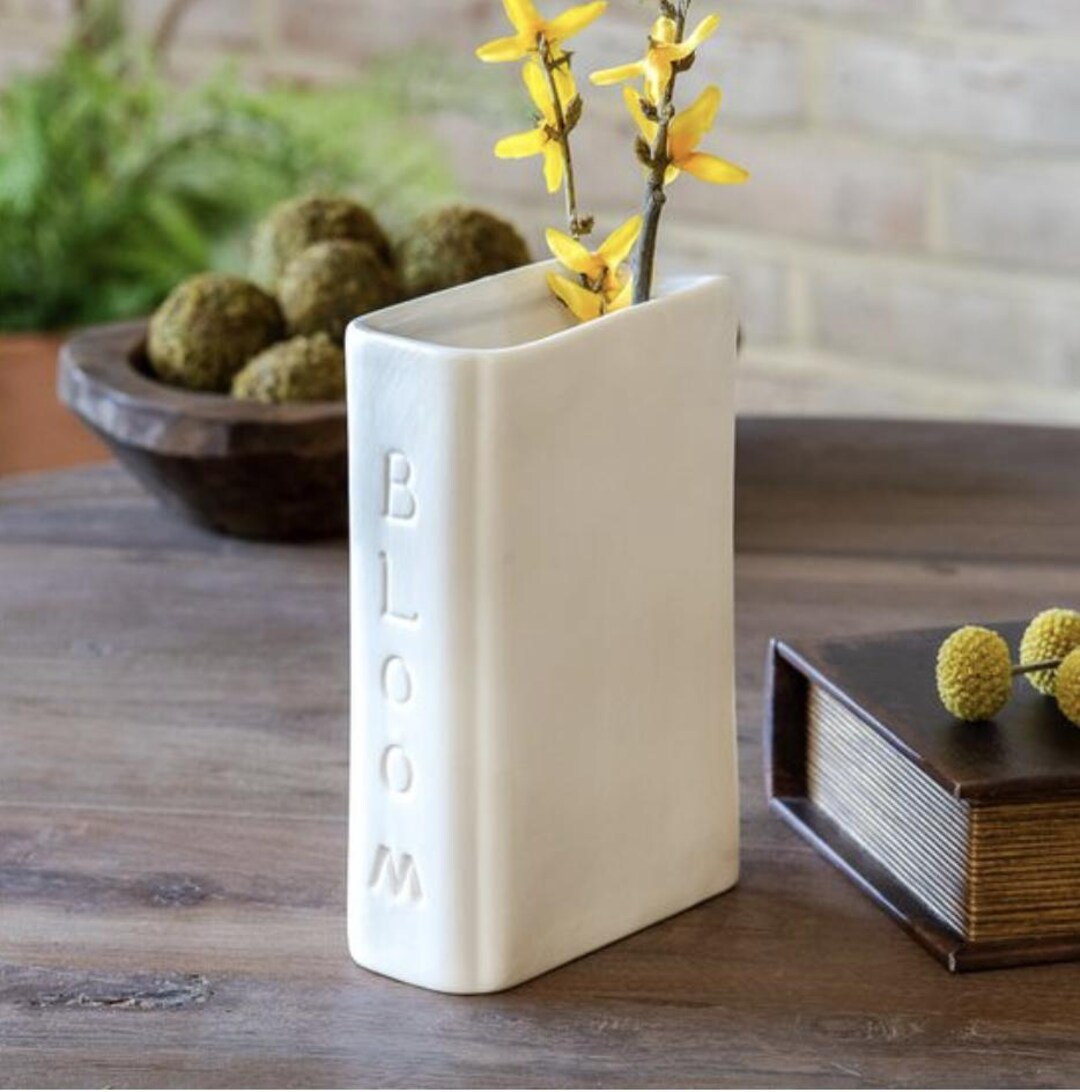 Ceramic Book Vase, Neutral Home Decor, Grandmillennials, Old New Decor ...