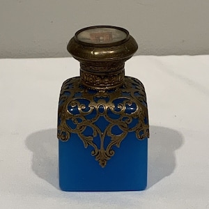French Grand Tour Palais Royal Perfume Bottle Blue Opaline Ormolu Mount, small decorative glass bottle, elegant small oil bottle, victorian