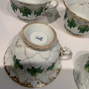11 Antique Meissen Oak Leaf Design Green Gold Cups Hard To Find Form, Christmas teacup, gifts for mothers, gifts for her, image 4