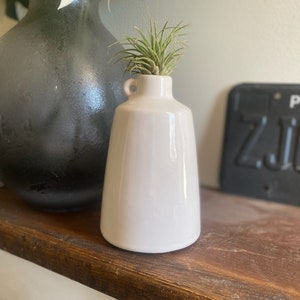 Small white handled sleek flower vase, modern pottery plant holder, natural vase shelf decor, minimalist art pottery vase, image 1