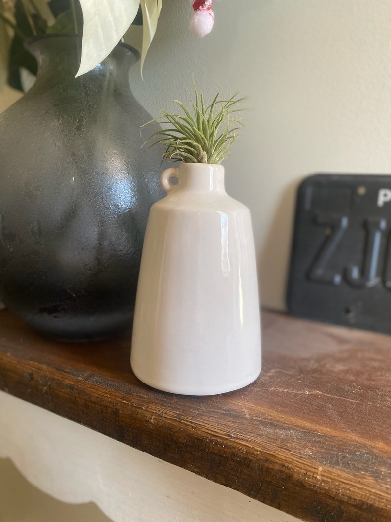 Small white handled sleek flower vase, modern pottery plant holder, natural vase shelf decor, minimalist art pottery vase, image 1