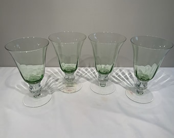 4 Green Water Goblet/Cocktail Blown Glass Acorn Ball Stem CHARTER CLUB, elegant green glasses, short stem glasses, retro dining glasses
