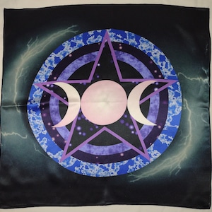Altar Cloth or Tarot Mat - Dark Pentacle with Triple Moon- Pagan or Wicca Altar or Tarot Cloth, Drawstring bag or Cloth and Bag Set
