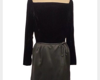 1960s Velvet Satin Little Black Dress | Size Medium