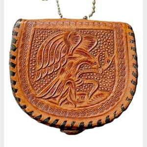 Porte-monnaie pour femme en cuir repoussé à la main des années 1970 | porte-monnaie vintage oiseaux de proie du Canada des années 70