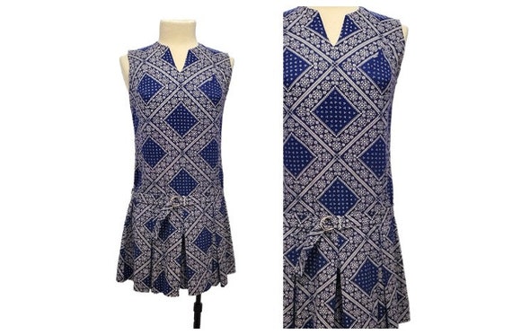 Vintage 1960s sleeveless romper style summer dress