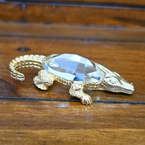 Vintage 1982 Swarovski Trimlite Figurine Series: Alligator, Crystal belly on gold plate metal alligator base