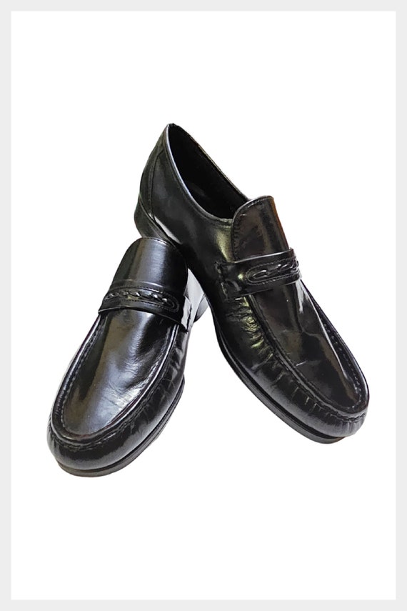 Retro quality FLS Florsheim black loafers | vintag