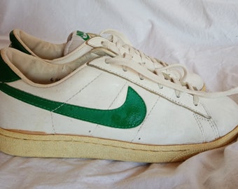 vintage white nike sneakers