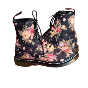 Dr. Martens 42 Etsy