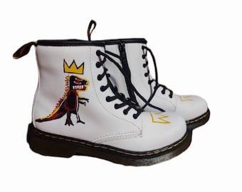 Dr Martens kids boots Jean Michel Basquiat limited edition white dragon EU 34 UK 2 US 3