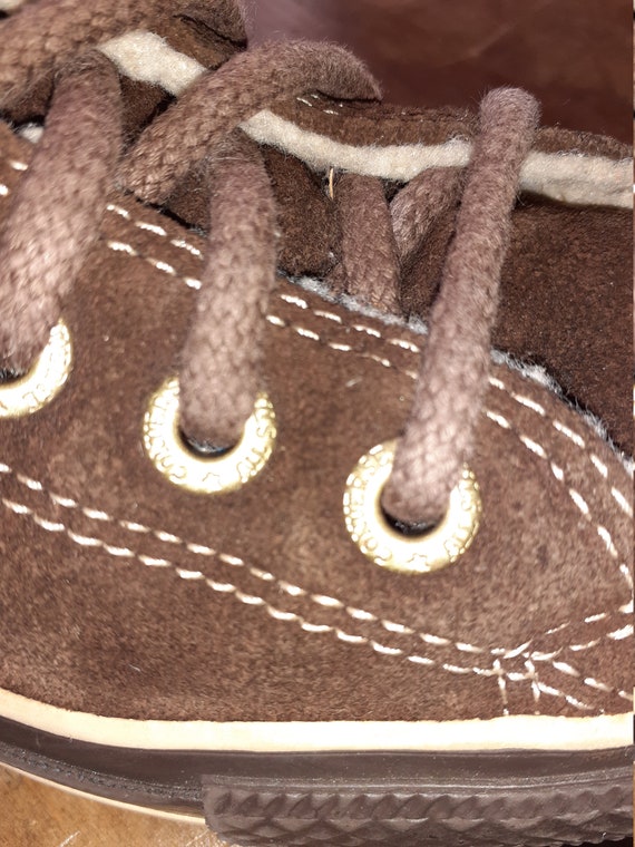 converse 37.5 in cm