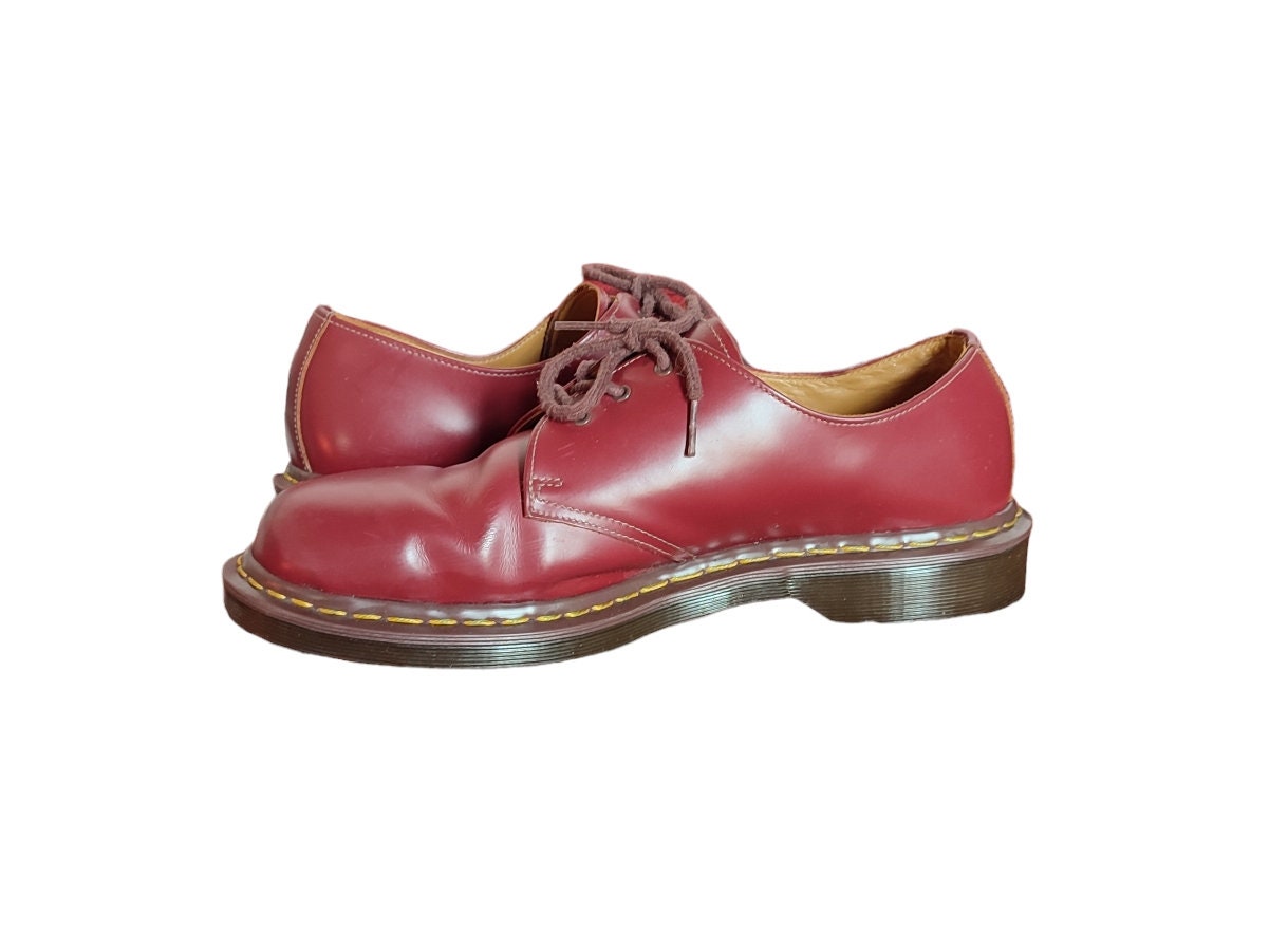 Vintage Dr. Martens 1461 Oxblood Burgundy 3 Eye Shoes Made in England UK 8 US 9 Vintage Dr. Martens 1461 Oxblood Shoes Made in England UK 3  main image 3
