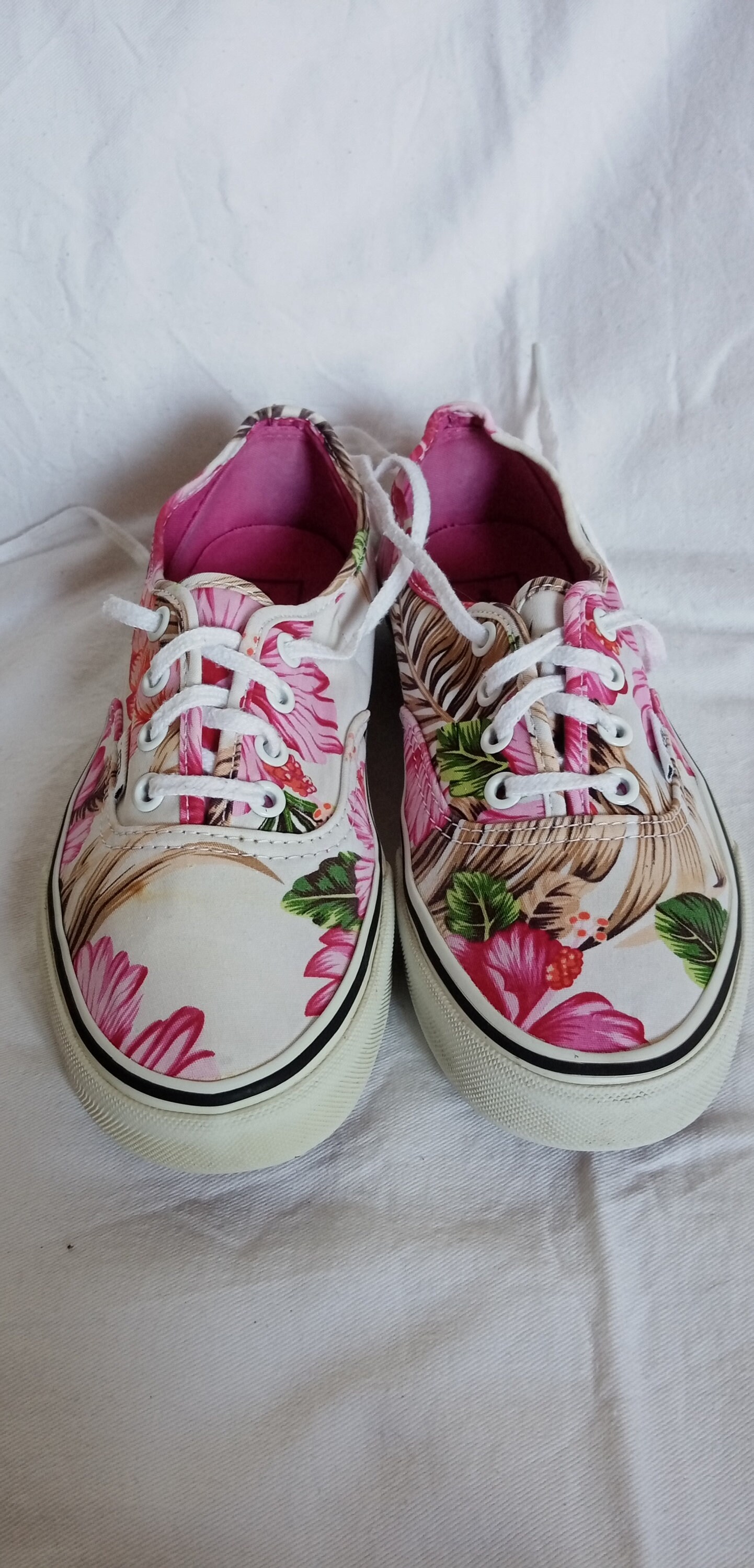 vans pink flowers