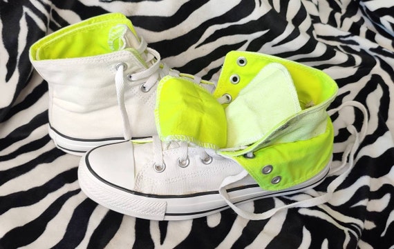 mover ungdomskriminalitet Eastern Converse Chuck Taylor White Summer High Sneakers Yellow Fluo - Etsy  Australia