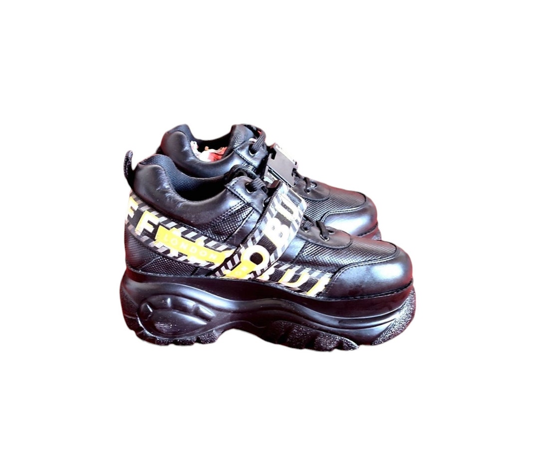 レア　Buffalo London ブラック Buffalo London - Classic Leather High Top Platform Sneaker