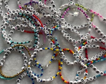 Lote de 3 pulseras de la amistad de bandas de punk rock y alternativas