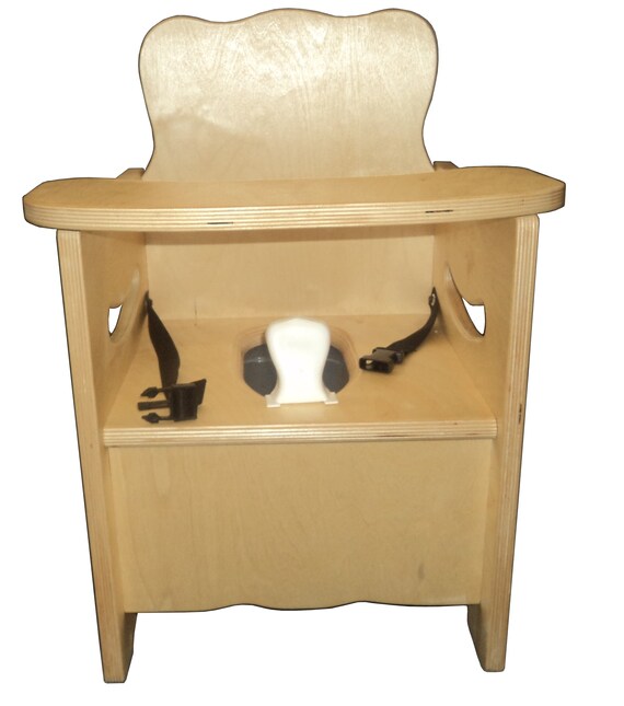 A New Wooden Potty Chair W Latching Tray Pot And Pee Deflector Nursery Chair