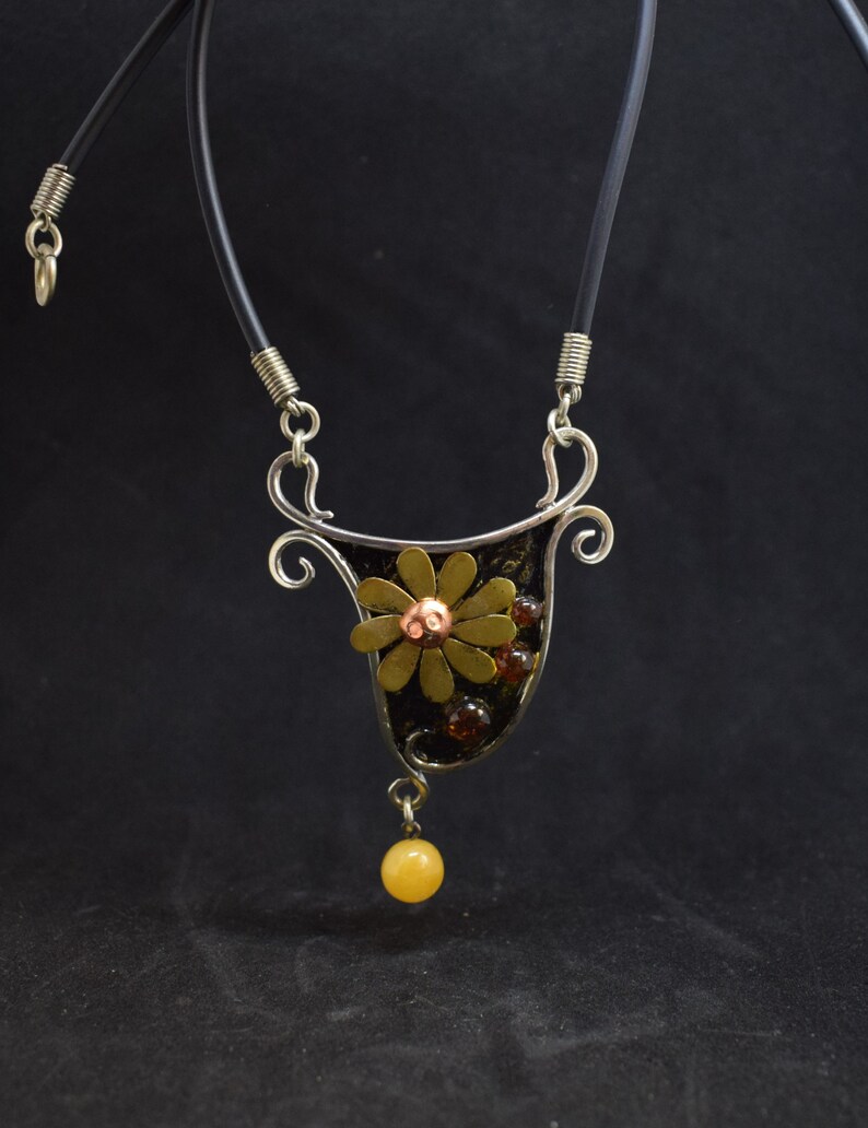 womens jewelry Amber mixed metal floral necklace for women short wooden necklace gift for her natural Baltic amber jewelry