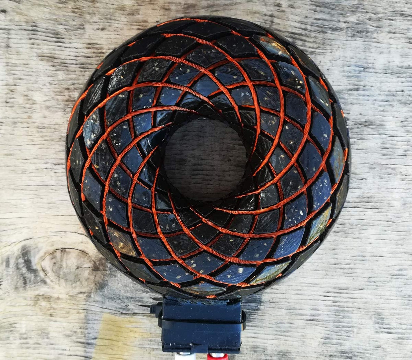 торсионный двигатель конструкция. схема генератора торсионного излучения.