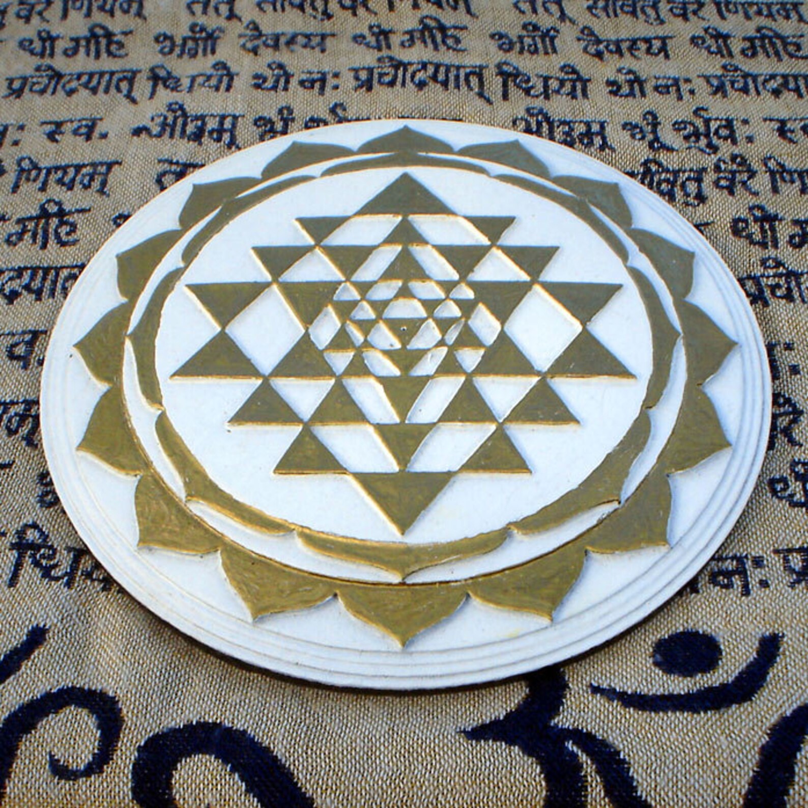 Custom mandala generator