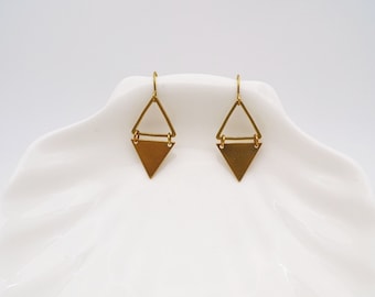 Triangle drop Earrings, Raw brass drop earrings, Geometric dangle earrings, Simple earrings, Moden earrings