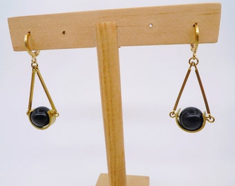Raw brass earrings, Geometric dangle earrings,  Black agate dangle earrings, Simple earrings, Moden earrings, Raw brass earrings,