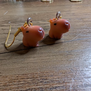 capybara earrings