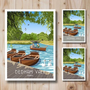 Puede incluir: Una ilustración colorida de una escena de río con botes y cisnes. El texto "DEDHAM VALE ESSEX" está en la parte inferior de la imagen.