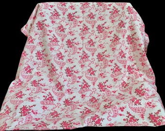 Vintage Pink Roses Floral Pillowcase: Cotton Cottage Textile, 1940s -50s material