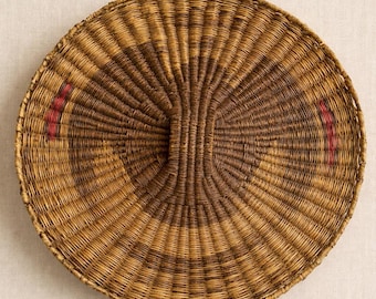 Vintage Hopi Coiled Basket Plaque – Eagle Motif Wicker Tray, Southwest Tribal Art