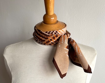 Vintage Patricia Dumont Square Scarf, Retro 70s Abstract Print Neckerchief, Designer Scarf
