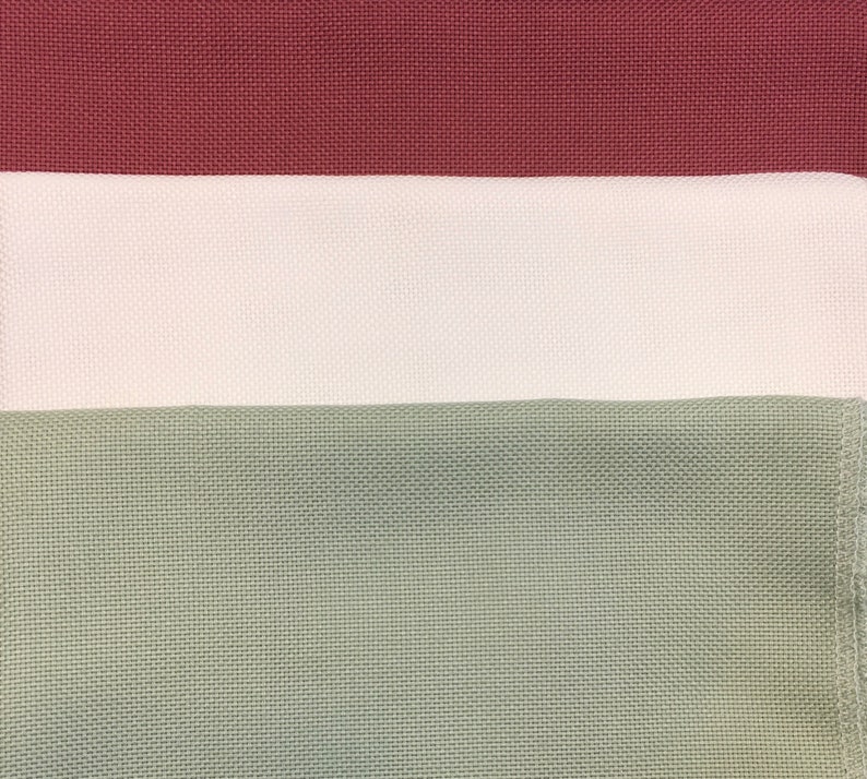 Zweigart Oslo Fabric 22 Count Fat Quarter 18 x 33 Even Weave for Cross