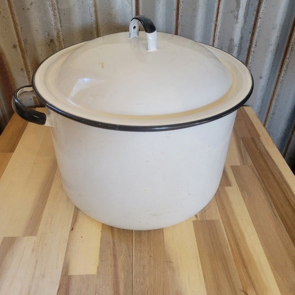 Enamelware Pot - Etsy