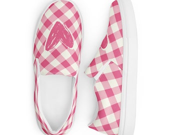 Retro Women’s slip-on shoes, cute checkered slipon sneakers for her, pink low top shoes, beach slip ons, heart lowtops, argyle sneakers