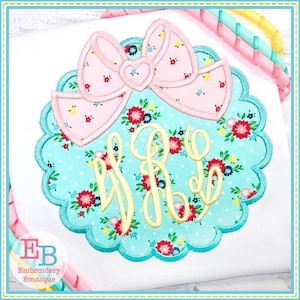 Scallop Circle Bow Applique: Machine Embroidery File (Instant Download)