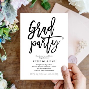 Plantilla de invitación para fiesta de graduación con caligrafía (Canva)