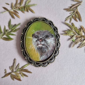 Nutria pequeño retrato miniatura original en marco de metal pintura al óleo casa de muñecas para regalo de amigo broche hecho a mano imán colgante animal arte de la pared