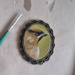 Ritratto di uccello in miniatura Waxwing originale stile vintage incorniciato pittura a olio regalo per lei spilla dipinta a mano con ciondolo magnetico portachiavi artistico